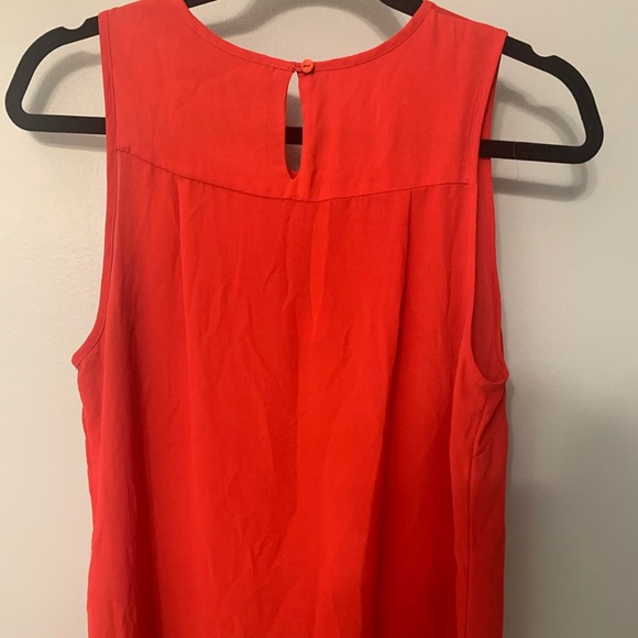 Women’s Violet & Claire Medium Red Sleeveless Top - Picture 3 of 5